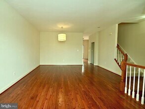 8727 Chorley Way in Bristow, VA - Building Photo - Building Photo