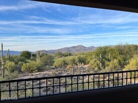 36601 Mule Train Rd in Carefree, AZ - Building Photo