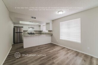 17218 N 34th St in Phoenix, AZ - Building Photo - Building Photo