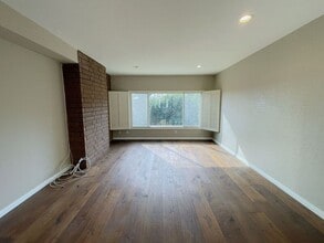 2300 Sparta Dr in Rancho Palos Verdes, CA - Building Photo - Building Photo