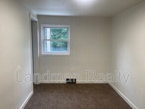 342 Banfield St in Pittsburgh, PA - Building Photo - Building Photo