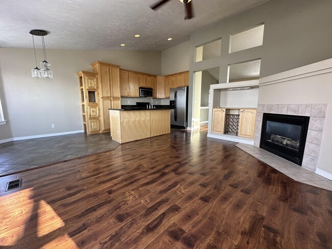 property at 113 Manilla Dr