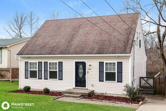 7810 Watering Pl in Louisville, KY - Foto de edificio - Building Photo