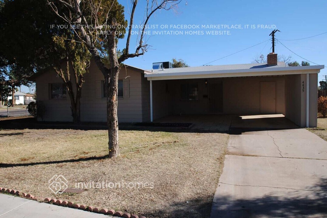 4435 N 56th Dr in Phoenix, AZ - Foto de edificio