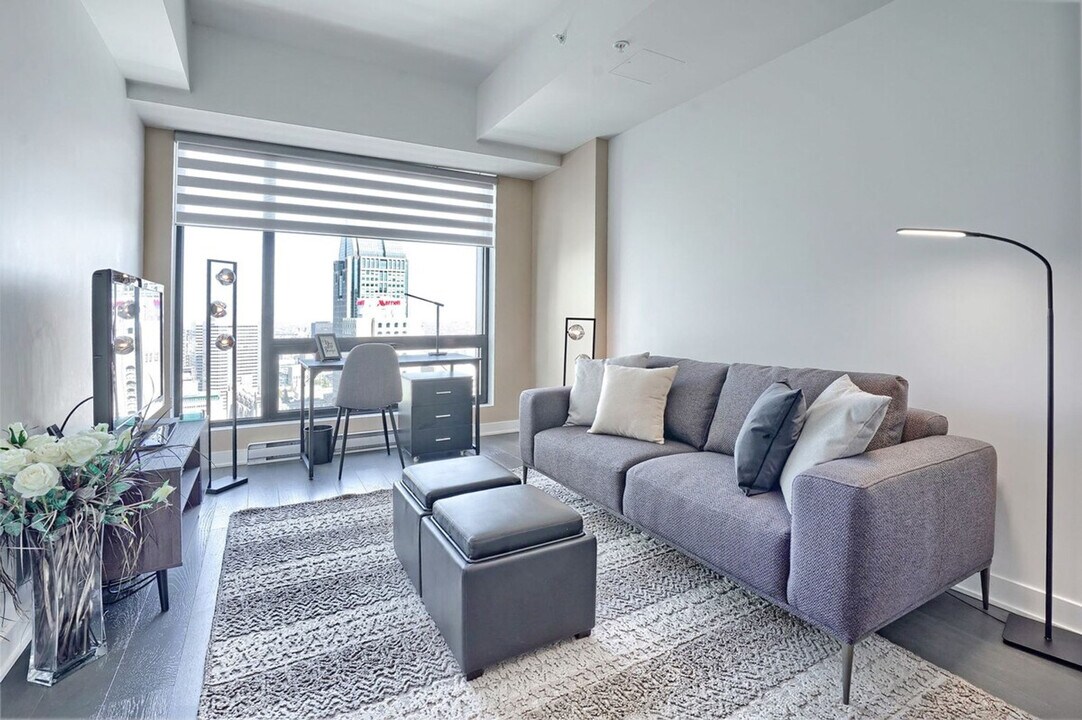 1275 Av. des Canadiens-de-Montréal in Montréal, QC - Building Photo