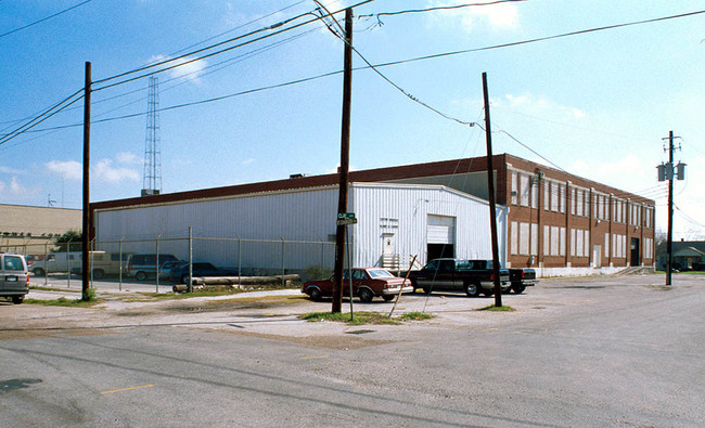 Live Oak Lofts in Houston, TX - Foto de edificio - Other