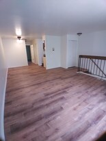 333 N Rochester Rd, Unit 8 in Clawson, MI - Building Photo