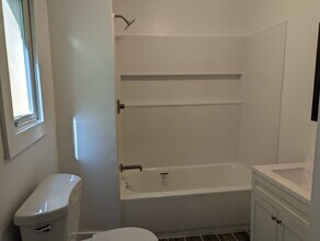 64 Liberty St in New Haven, CT - Building Photo - Building Photo
