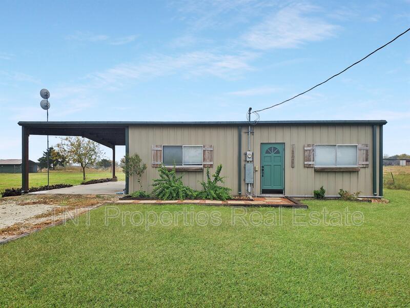 3530 Mancuso Rd in Bryan, TX - Building Photo