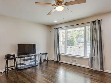 2023 Jones Rd NW in Atlanta, GA - Building Photo