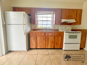 5857 Charlton Dr in Lakeland, FL - Building Photo - Building Photo