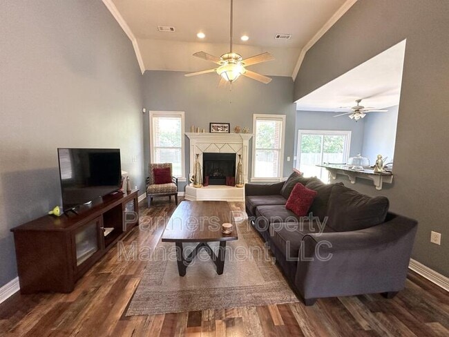3750 River Bend Dr in Fayetteville, AR - Building Photo - Building Photo