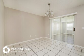 619 Regency Way in Kissimmee, FL - Building Photo - Building Photo