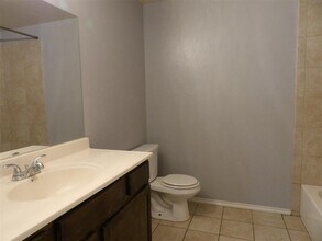 804 N Evans Ave in El Reno, OK - Building Photo - Building Photo
