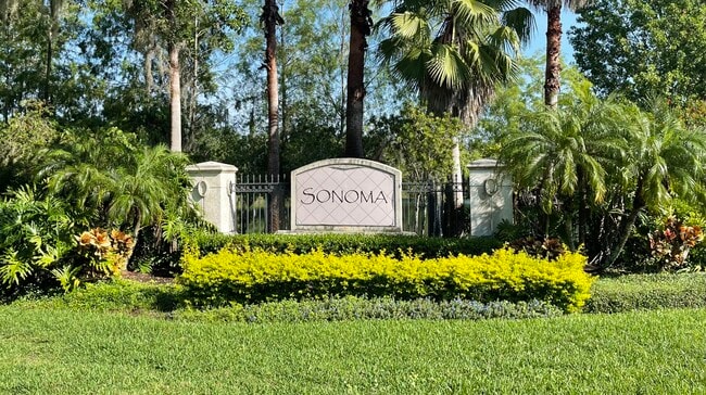 8111 Villa Grande Ct in Sarasota, FL - Foto de edificio - Building Photo