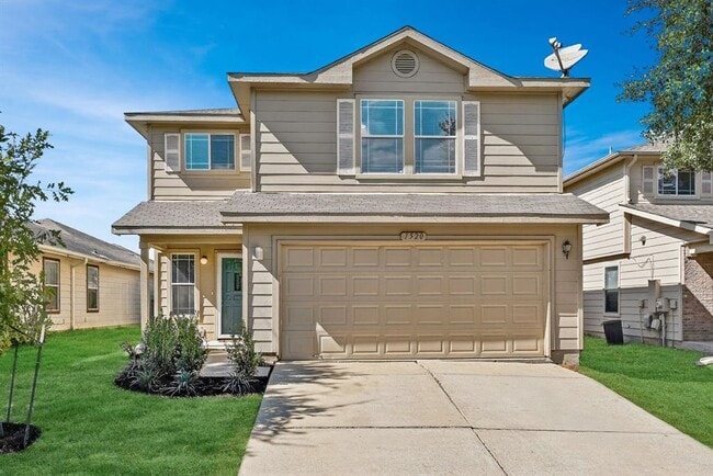 1520 Anise Dr