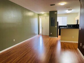 4854 NW 58th Manor in Coconut Creek, FL - Building Photo - Building Photo