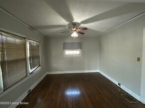 645 Eastlawn Ave in Louisville, KY - Building Photo - Building Photo
