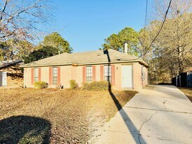 944 David Dr in Montgomery, AL - Building Photo