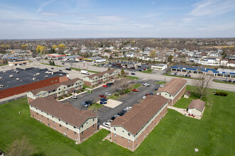 Kingswood in Depew, NY - Building Photo - Building Photo