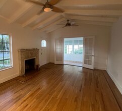668 NW 72nd Terrace in Miami, FL - Building Photo - Building Photo