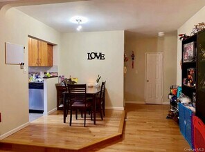 69-60 108th St in New York, NY - Building Photo - Building Photo