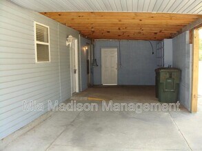 401 Woodley Rd in Savannah, GA - Building Photo - Building Photo