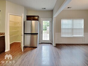 423 John Deere Dr in Murfreesboro, TN - Foto de edificio - Building Photo