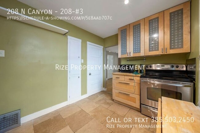 208 N Canyon Rd in Salt Lake City, UT - Foto de edificio - Building Photo