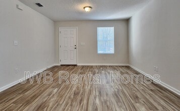 7914 Pipit Ave in Jacksonville, FL - Building Photo - Building Photo