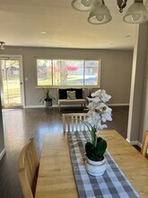 4184 Sugarcreek Dr in Bellbrook, OH - Building Photo - Building Photo