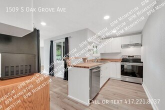 1509 S Oak Grove Ave in Springfield, MO - Building Photo - Building Photo