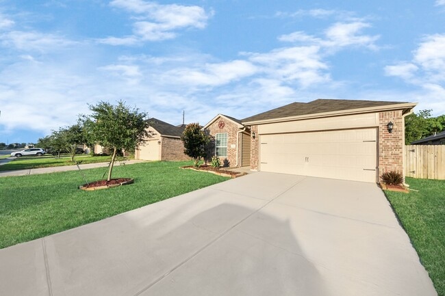 9526 Opal Gates Dr in Arcola, TX - Building Photo - Building Photo
