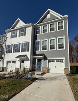 1362 Chowan Ave in Durham, NC - Building Photo