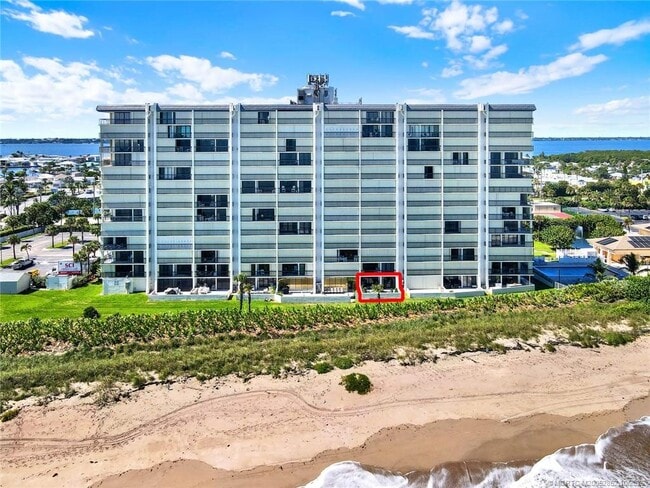 10680 S Ocean Dr in Jensen Beach, FL - Building Photo - Building Photo