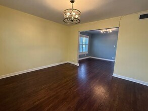 2633 W Winona St in Chicago, IL - Building Photo - Building Photo