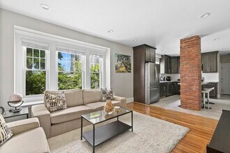 723-725 Fellsway in Medford, MA - Building Photo - Building Photo