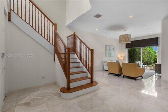 896 Spinnaker Dr in Hollywood, FL - Building Photo - Building Photo