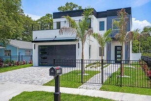 1156 Cocoanut Ave in Sarasota, FL - Building Photo