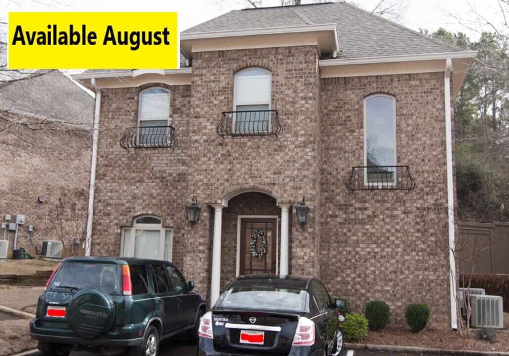 126 Fallsgrove Rd in Oxford, MS - Building Photo