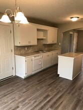 204 E Sedberry St in Jefferson, TX - Building Photo - Building Photo