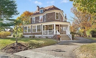 510 Center St in Hackettstown, NJ - Building Photo