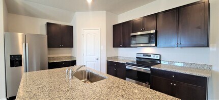 800 Nodding Nixie in Seguin, TX - Building Photo - Building Photo