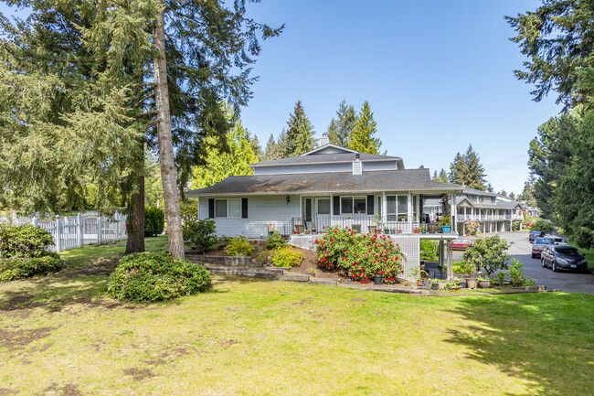 Colonial Forest in Federal Way, WA - Building Photo - Building Photo