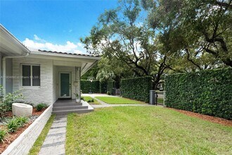 1545 Siena Ave in Coral Gables, FL - Building Photo - Building Photo