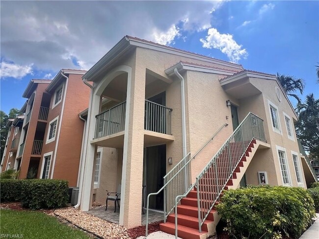 property at 1280 Wildwood Lakes Blvd