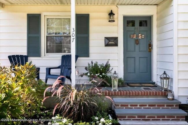307 Pennsylvania Ave in Spring Lake, NJ - Building Photo - Building Photo
