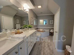 332 Villa Dr in Lake St. Louis, MO - Building Photo - Building Photo