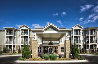 Cedarhurst of Woodland Hills Apartments