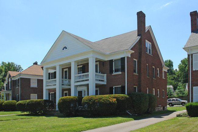 150 Cochran Rd in Lexington, KY - Foto de edificio - Building Photo